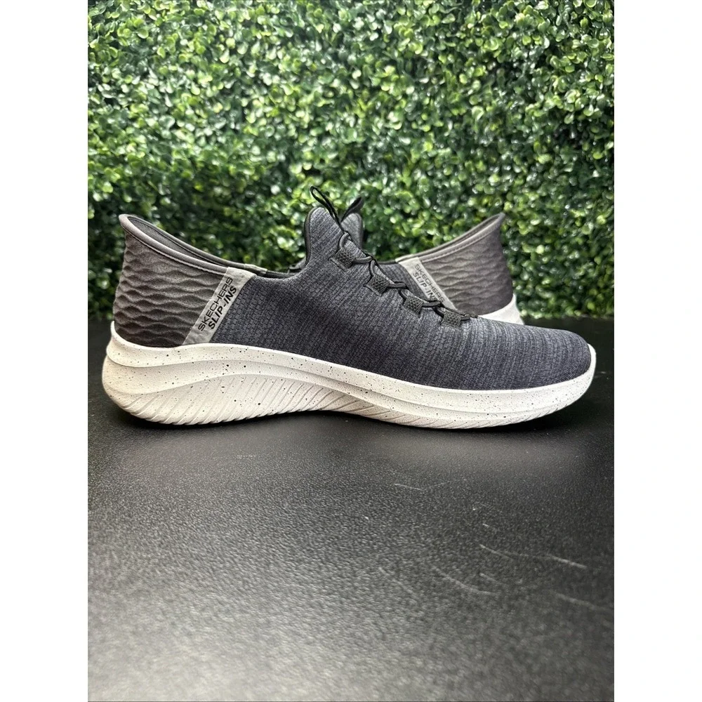 Skechers Ultra Flex 3.0 Mens Slip Ins Shoes Size 11 Hands Free